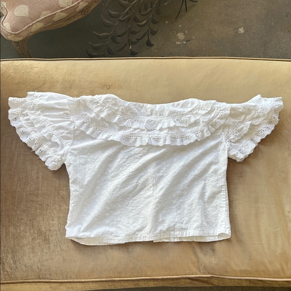 Vintage Ivory Ruffled Blouse - Picture 5 of 9